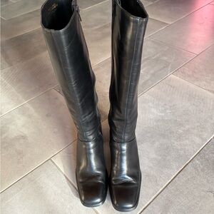 Elegant Black Leather Knee-High Boots